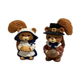 Vintage Hallmark Heartline Squirrel Boy Girl Pilgrim Thanksgiving Mini Figurine